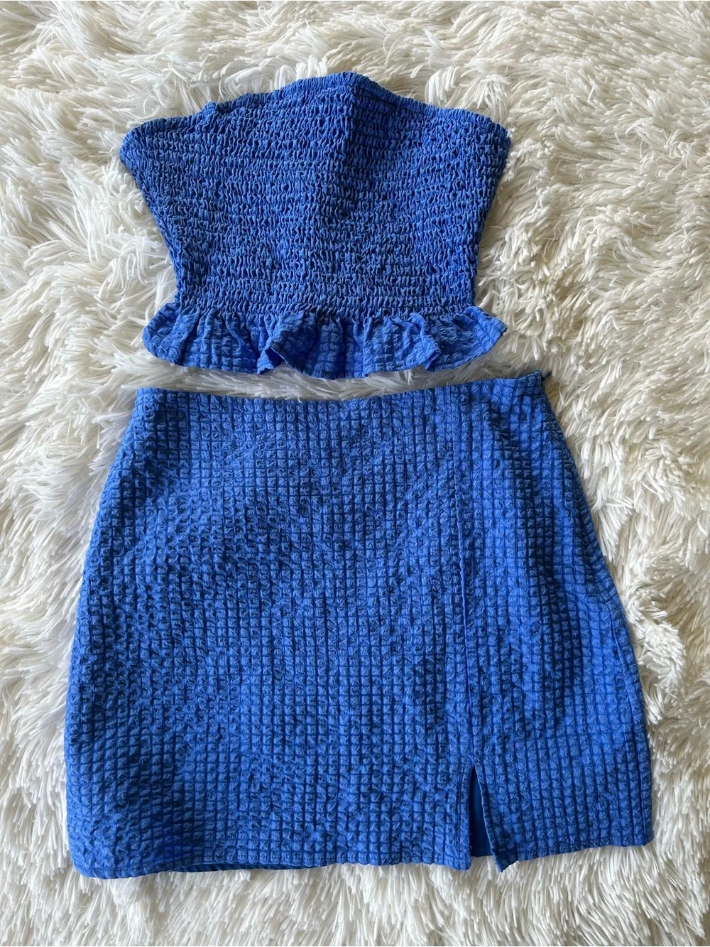 Le Lis | NWT Matching Cornflower Blue Set!